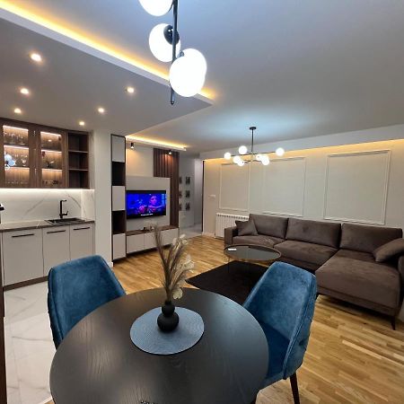 Lilly Lux Apartment Биелина Екстериор снимка