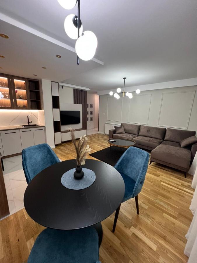 Lilly Lux Apartment Биелина Екстериор снимка