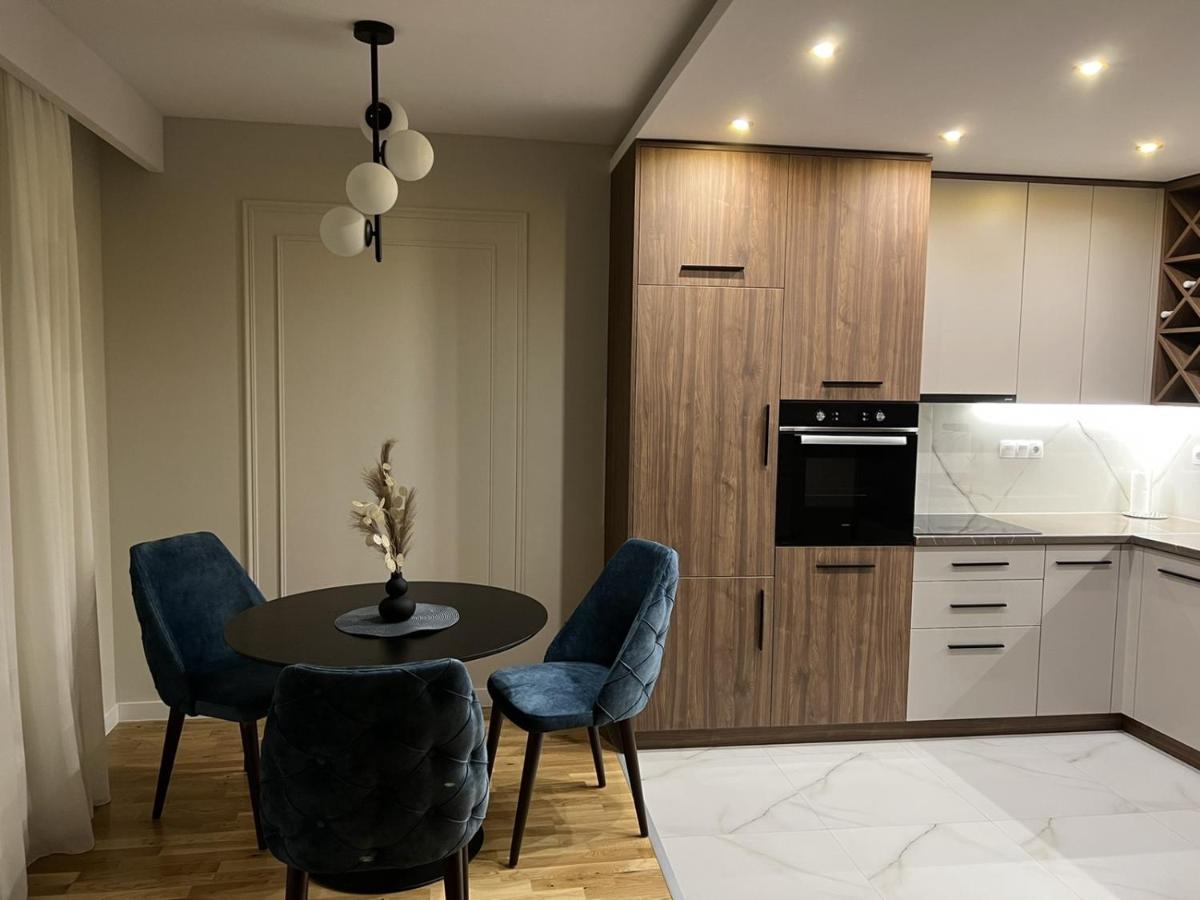 Lilly Lux Apartment Биелина Екстериор снимка
