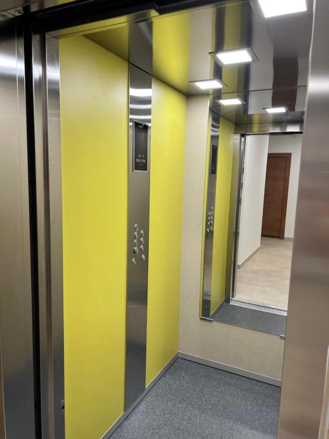 Lilly Lux Apartment Биелина Екстериор снимка