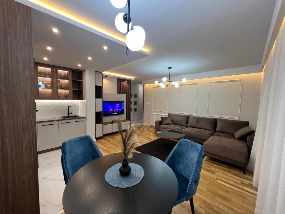 Lilly Lux Apartment Биелина Екстериор снимка